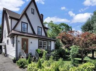 304 Steilen Ave, Ridgewood, NJ 07450