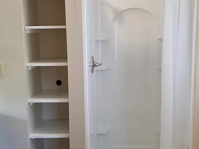 Bathroom Main Floor