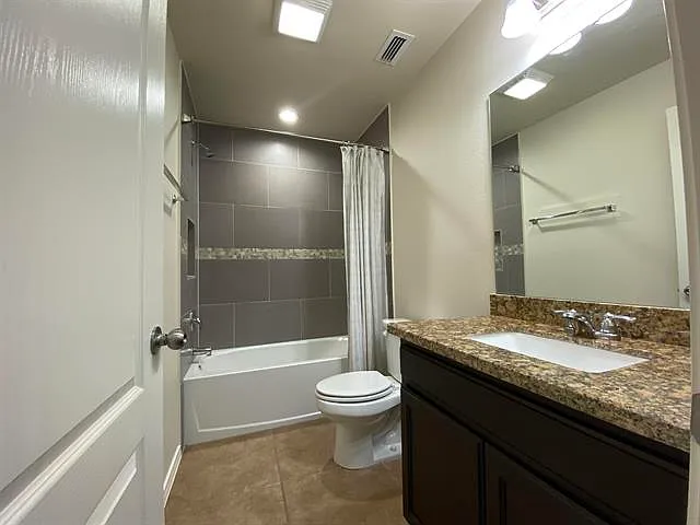 139 Niagara Dr #139 — Photo 11