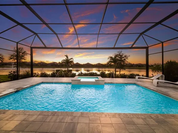 8343 PAVIA WAY, LAKEWOOD RANCH, FL 34202