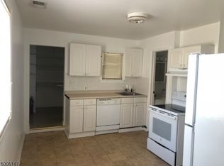 20 Orchard St #3, Summit, NJ 07901