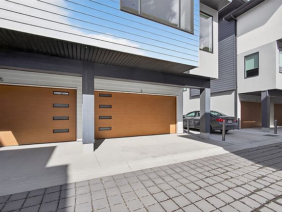 3rd image of 1225 Findlay Rd #6