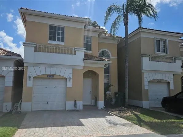 16216 SW 103rd Ter, Miami, FL 33196