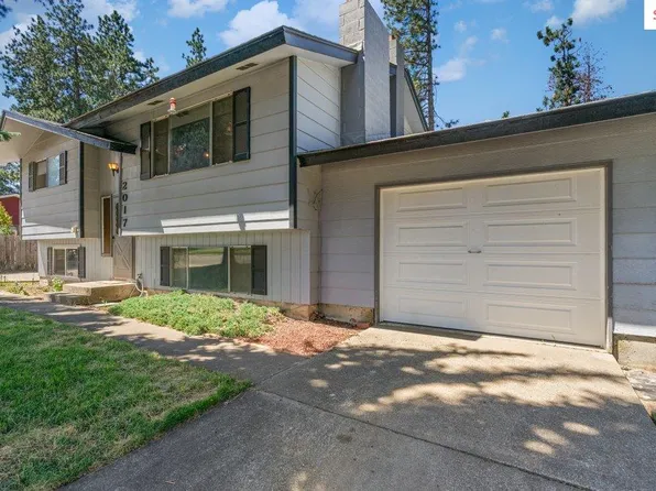 2017 N Post St, Post Falls, ID 83854