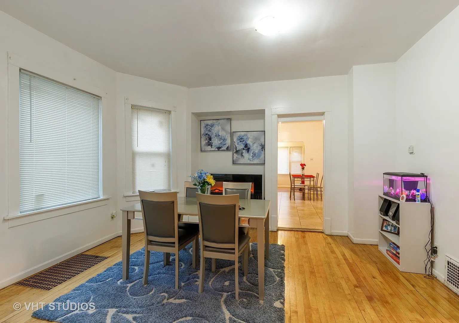 2 bed, 1.0 bath, 1100 sqft, $1,500 — Photo 3