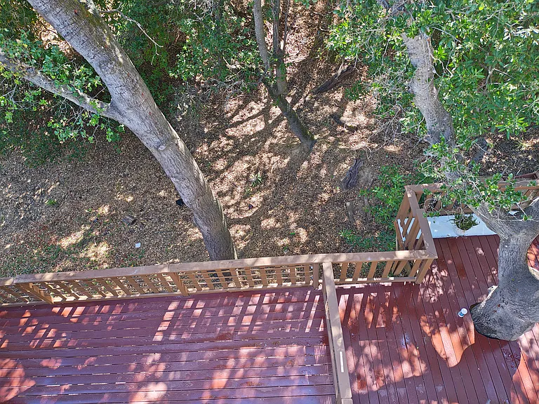 52 Olympia Way — Photo 45