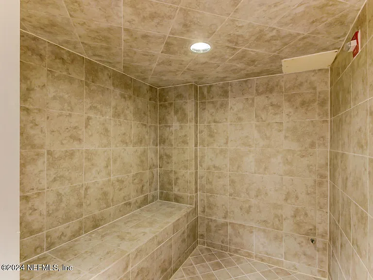 400 E Bay St #402 — Photo 34