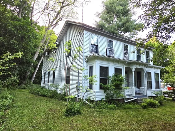 42 Wilkins St, Hudson, MA 01749