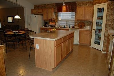 5th image of 13597 W Mauna Loa Ln