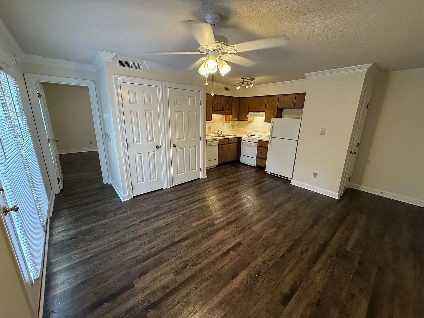 1 Bedroom 1 Bathroom Condo! — Photo 4