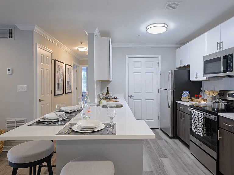 Nexxus Apartments — Photo 8