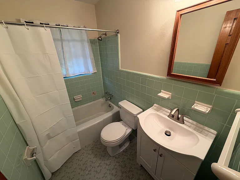 611 Indiana Ave — Photo 11