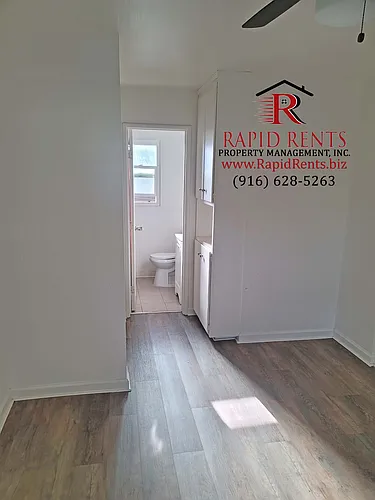 1621 1/2 W St #3 Photo 1