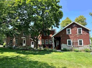 4425 V St, Homestead, IA 52236