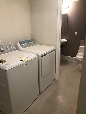 Rented by Alexander Bilu, LREB | media 15