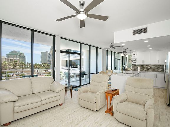 5th image of 1000 Padre Blvd Unit 305