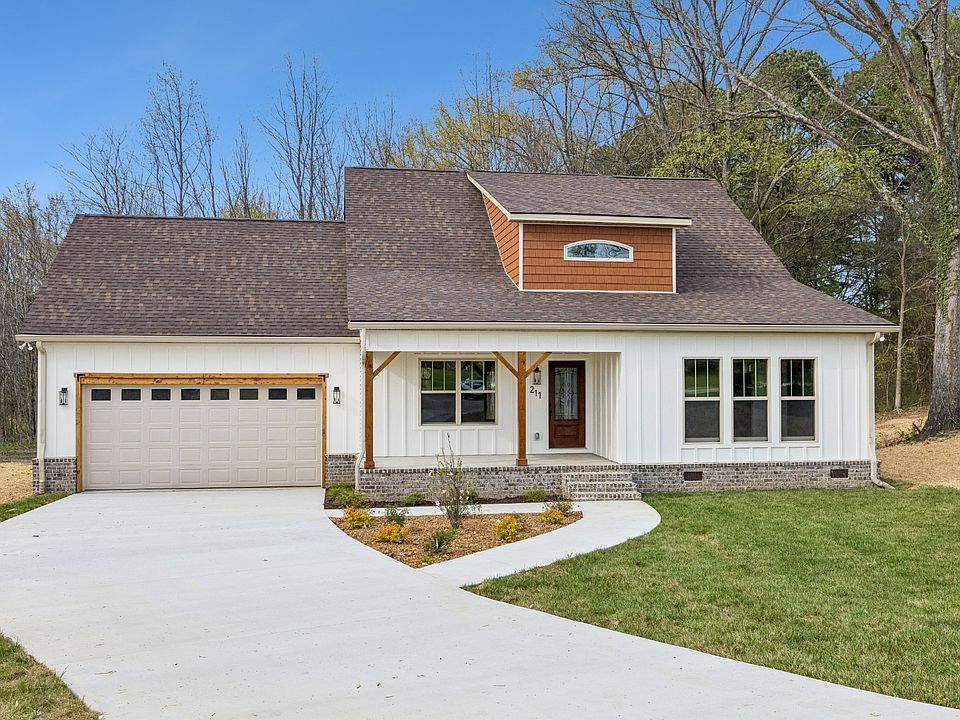 1st image of 211 Majestic Dr Lot 10&11