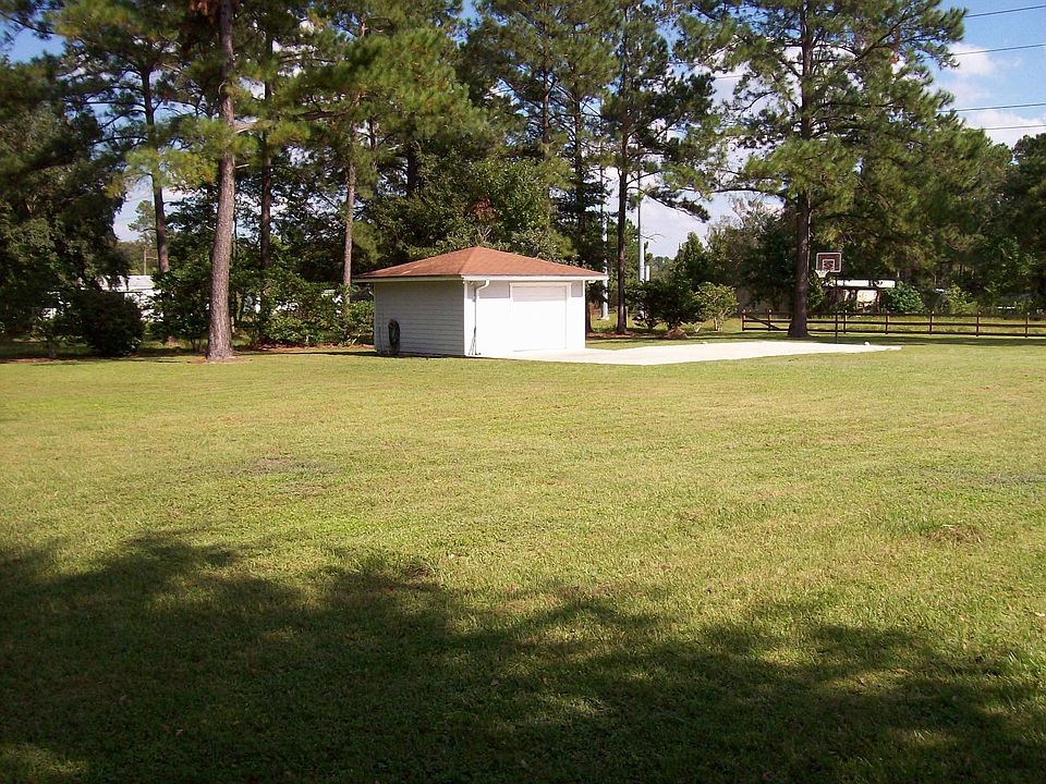 2nd image of 11946 Pinebrook Dr S