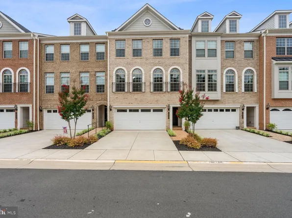 7937 Turtle Creek Cir, Gainesville, VA 20155