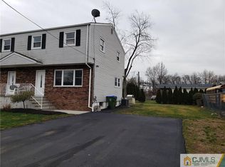 15 Liberty St, Edison, NJ 08837