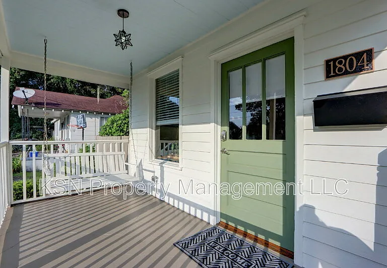1804 Georgia Ave — Photo 3