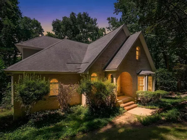 4430 Vicksburg Dr, Birmingham, AL 35210
