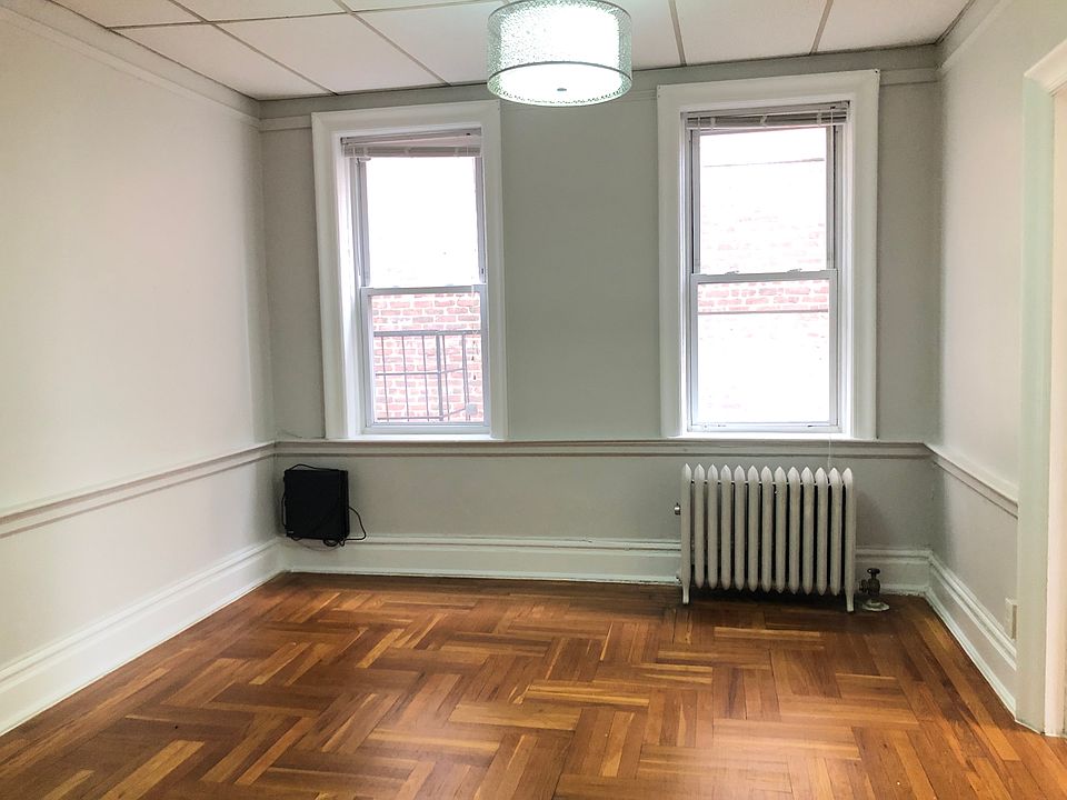 2nd image of 58 Van Reypen St #44E