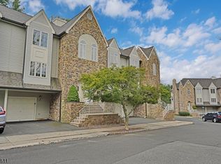 5 Starling Way, Berkeley Heights, NJ 07922