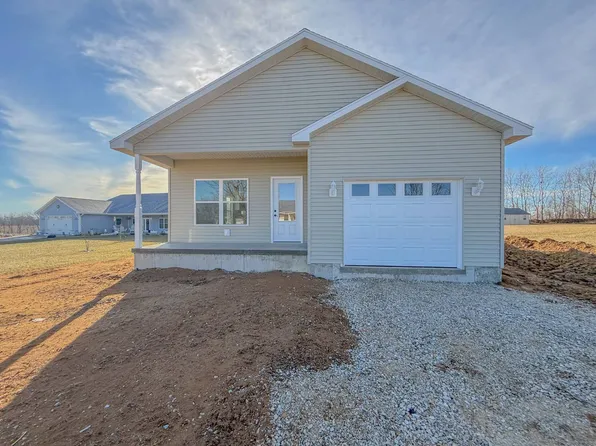 23 Leon Way, Pittsfield, IL 62363