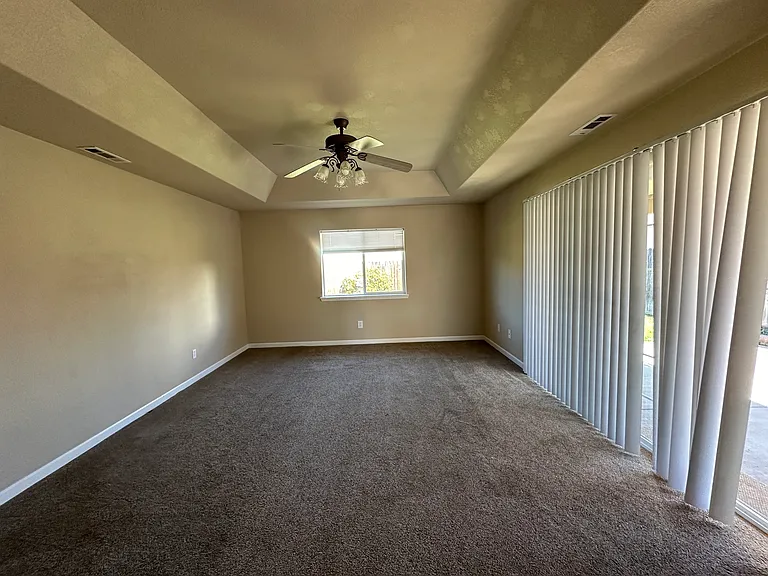 2337 Jeremy St — Photo 11
