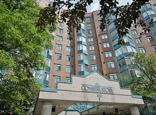 1025 Grenon Ave #409, Ottawa, ON K2B 8S5