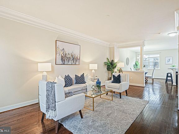 3rd image of 12553 Horseshoe Bend Cir
