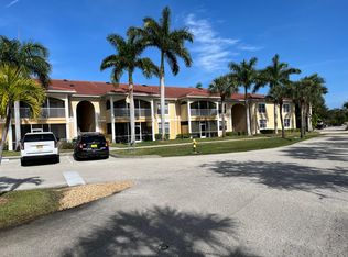12515 McGregor Blvd APT 213A, Fort Myers, FL 33919
