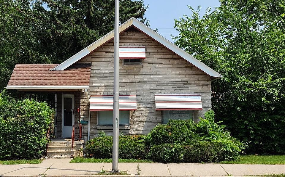 1st image of 2200 South 84th STREET