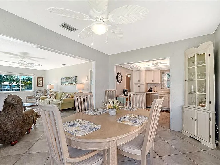 2657 Riverbluff Pkwy #V-122 — Photo 12