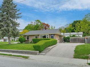 2 Gordon St, Cambridge, ON N1S2G4