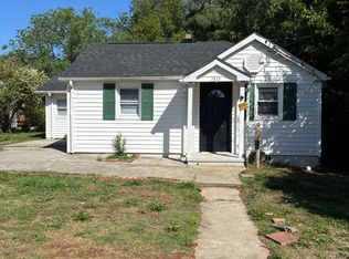 2712 Lyndhurst St NW, Roanoke, VA 24012