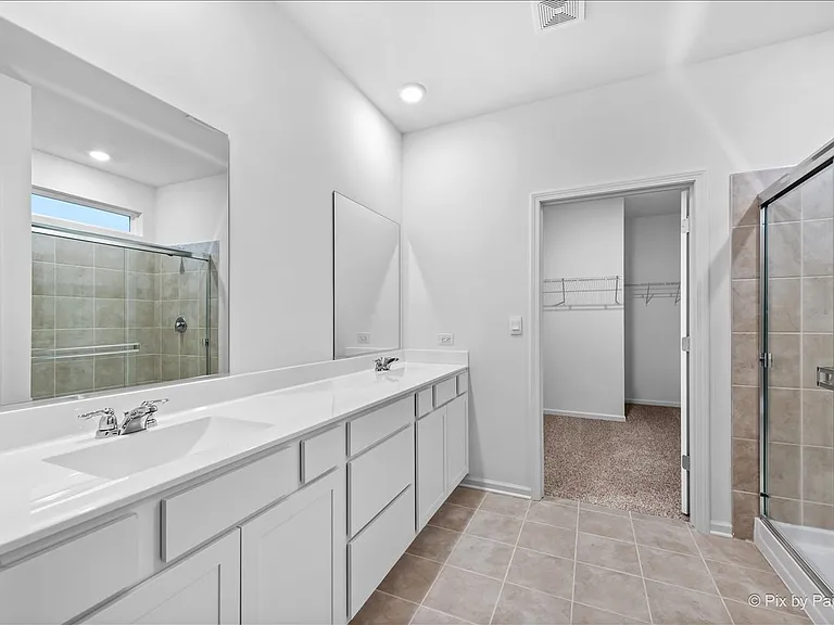 301 Westminster Ct — Photo 20
