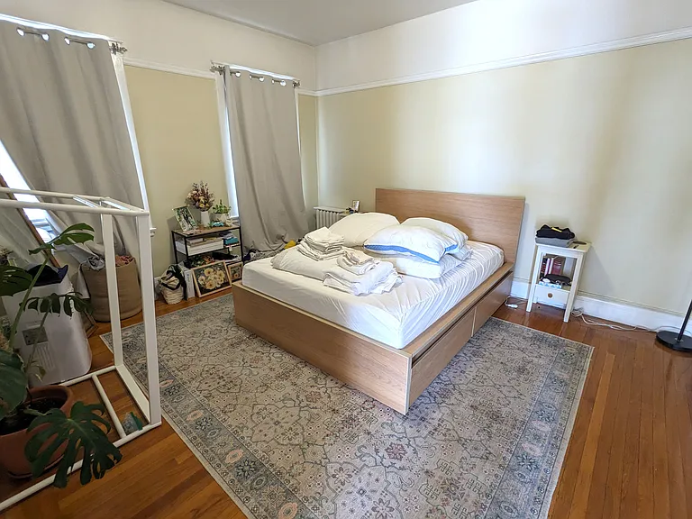 550 Lake St #304 — Photo 6