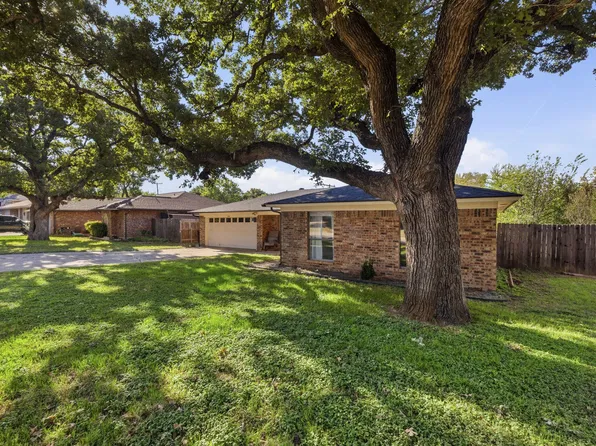 2606 Blue Quail Dr, Arlington, TX 76017