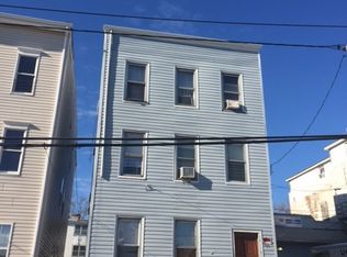 11 Webster St, Newark, NJ 07104