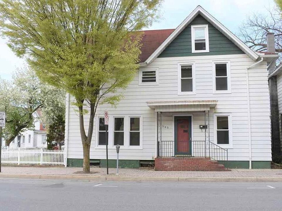 203 N Vesper St, Lock Haven, PA 17745 Zillow