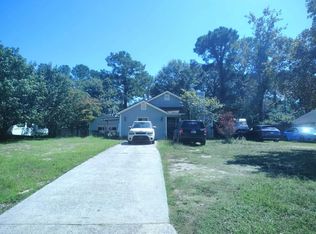 168 Bayberry Rd, Newport, NC 28570