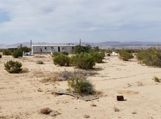 4215 Canyon Rd, Twentynine Palms, CA 92277