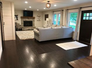 5766 S Ainger Rd, Olivet, MI 49076