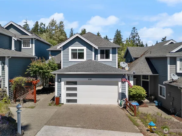 1090 NW Gladiola Court, Silverdale, WA 98383