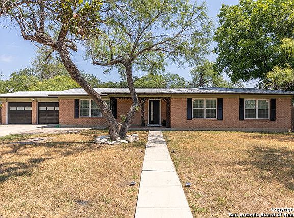 2nd image of 217 Atwater Dr