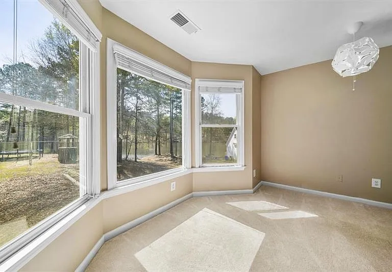 130 Candler Ct — Photo 33