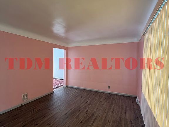 5th image of 1621 Raspberry Ln
