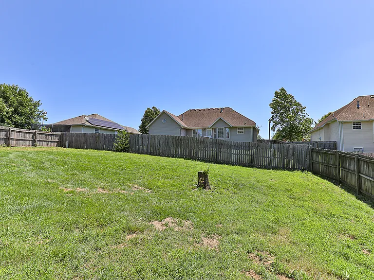 fully fenced back yard